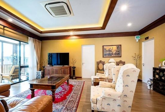 ขายบ้านเดี่ยว 2 ชั้น  บุราสิริ พัฒนาการ ซอยพัฒนาการ 87 พร้อมเรือนรับรอง ทำเลดี เดินทางสะดวกมาก