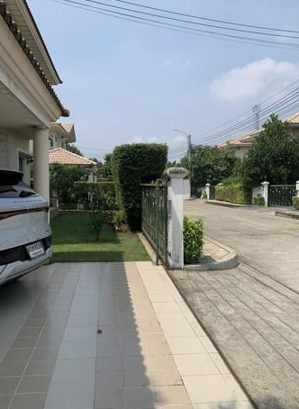 ขายบ้านเดี่ยว 2 ชั้น 89 ตรว. 4 ห้องนอน ศุภาลัย พาร์ควิลล์ ร่มเกล้า-สุวรรณภูมิ