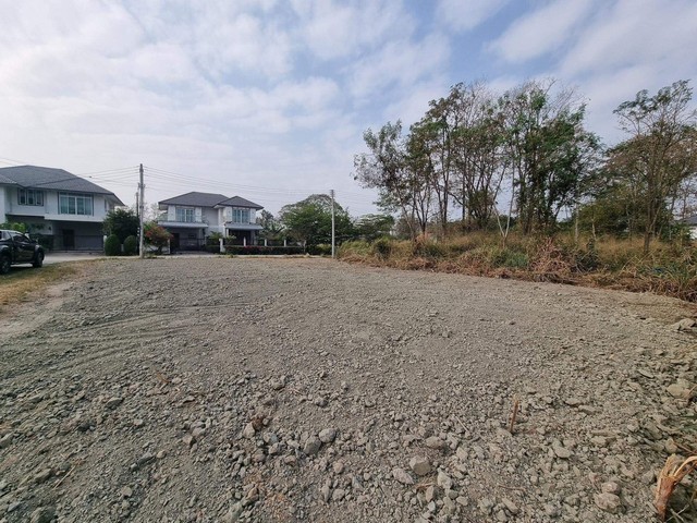 ขายที่ดินเปล่า หมู่บ้านวังตาล ถมแล้วพร้อมสร้างบ้าน ใกล้ BiG C แม่เหียะ