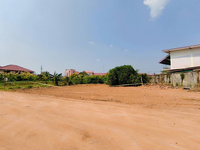 ขายที่ดินเปล่า 98. ตร.ว.หลัง สนง.เทศบาลอรัญญิก ใกล้ค่ายเอกาทศรถ BigC โลตัส แม็คโคร ฯลฯ