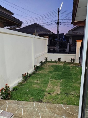 ขายบ้านเดี่ยวรีโนเวทใหม่พร้อมอยู่ หมู่บ้านรอยัลพาร์คฮิลล์ พัทยา ซอยวัดเขาน้อย หรือ ซอยวัดบุญสัมพันธ์