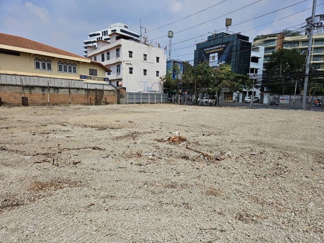 ขายที่ดินเปล่า ถมแล้ว เนื้อที่ 1 ไร่ 3 งาน 94.3 ตารางวา