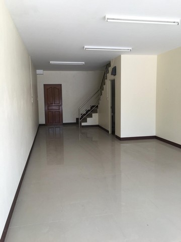 ขายอาคารพาณิชย์ 3 ชั้น ใกล้ตลาดสดเทศบาลบ้านสวน ต.บ้านสวน อ.เมือง จ.สุโขทัย