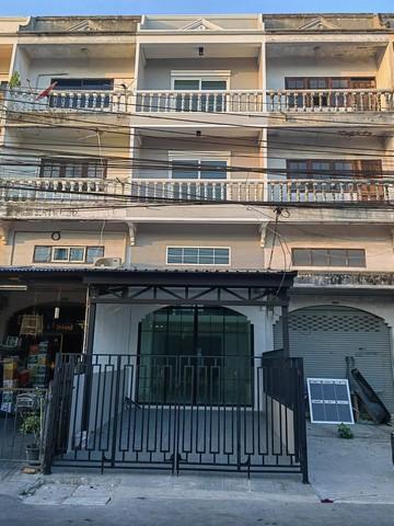 ให้เช่าอาคารพาณิชย์ ย่านพหลโยธิน 52 เหมาะพักอาศัย หรือทำ Home Office 