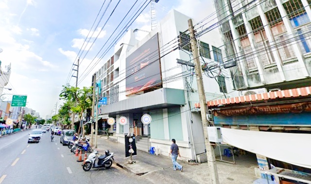 ศรีย่าน ดุสิต ให้เช่า อาคารพาณิชย์ 3.5ชั้น ตลาดราชวัตร  17ตรว. แยกราชวิถี พระราม 8 180 ตรม. 3นอน  เซนต์แอนดรูว์ บริติช อินเตอร์