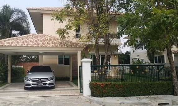 ให้เช่าบ้านเดี่ยว ศูภลัย ถนนเฉลิมพระเกียรติ ร.9 เนื้อที่ 80ตารางวา มี 4 นอน 3 น้ำ