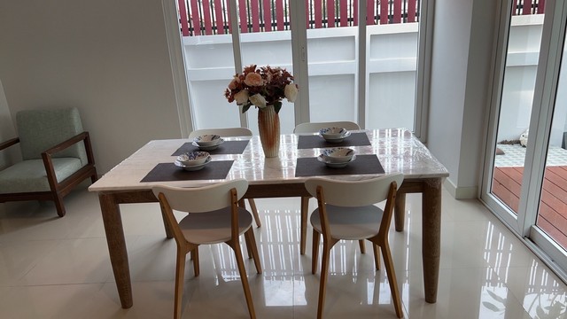 ขายบ้านเดี่ยว 2 ชั้น หมู่บ้านระเบียงสวน 5 ถนนราษฎร์พัฒนา ซอยมิสทีน เขตสะพานสูง กรุงเทพฯ