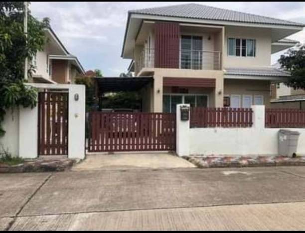 ให้เช่า 16,000 บาท/เดือน 60 ตรว. 3 นอน 3 น้ำ บ้านเดี่ยว 2 ชั้น สันผักหวาน หางดง เฟอร์นิเจอร์ครบ พร้อมเข้าอยู่