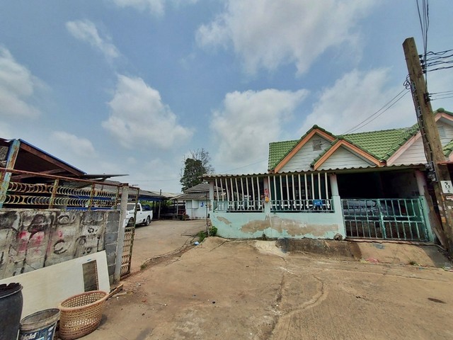 ขายทาวน์เฮาส์    หมู่บ้านลาวัลย์  สมุทรปราการ  (PAP-6-0334)