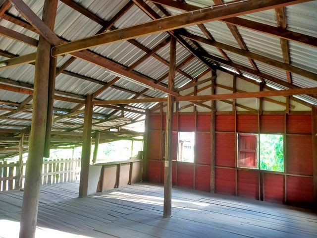 ขาย ที่ดินพร้อมสิ่งปลูกสร้าง บ้านไม้ใต้ถุนสูง  ต.เชียงขวัญ อ.เชียงขวัญ จ.ร้อยเอ็ด  PAP4-0636