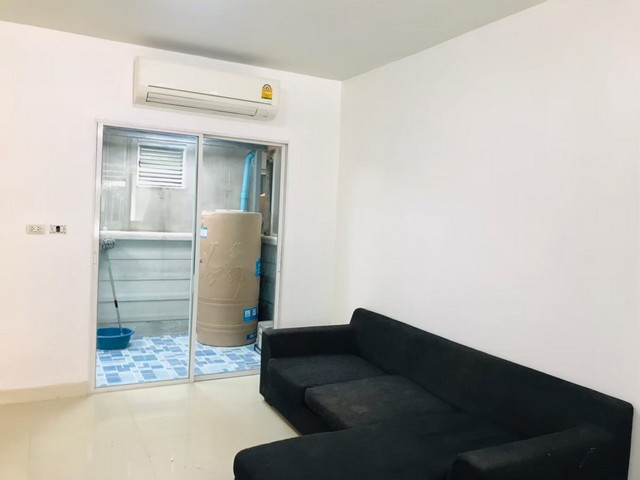 ให้เช่าทาวน์โฮม 3 ชั้น ม.อารียา เดลี่ เกษตร-นวมินทร์ เหมาะสำหรับพักอาศัย/ออฟฟิศ