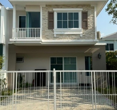  ให้เช่าบ้าน หมู่บ้าน Villaggio ประชาอุทิศ90 เนื้อที่ 36.6 ตรว. ตัวบ้านหันทางทิศใต้ 