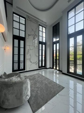 รหัสทรัพย์ R2986 ให้เช่า บ้านเดี่ยว 3 ชั้น โครงการ เมซอง บลองช สุขุมวิท67