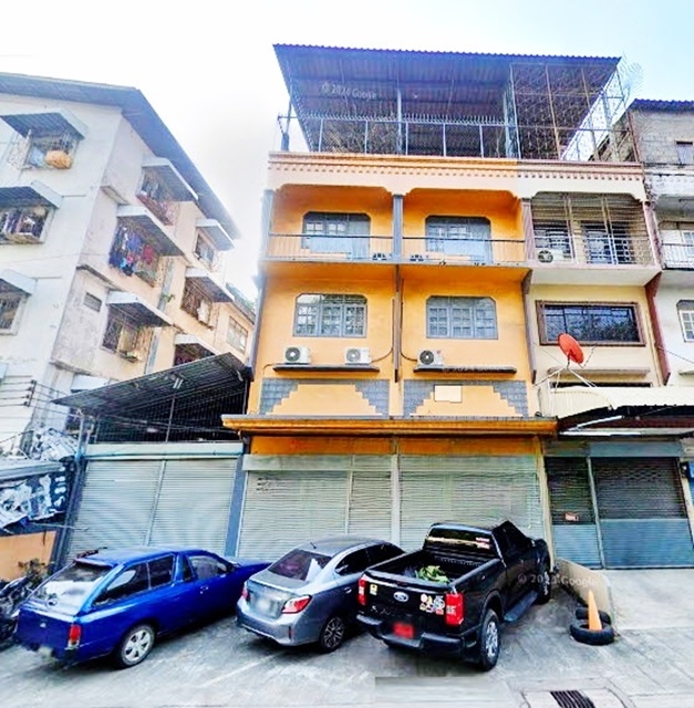 ให้เช่าอาคารพาณิชย์ 3.5 ชั้น 2 คูหา ติดเซ็นทรัล พระราม2 42ตรว. 422ตรม. เก็บคลังสินค้า 2น้ำ 4จอดรถ ทำเลดี ติดถนน