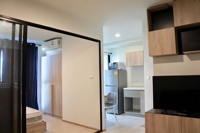 The Excel Groove private clean livable 3rd floor BTS Bearing