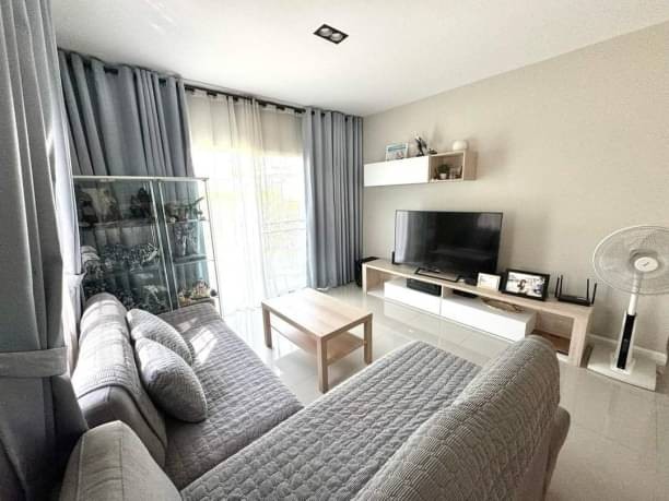 ขาย 6.1 ล้าน 60 ตรว. บ้านเดี่ยว 2 ชั้น กาญจน์กนก 20 สไตล์โมเดิร์น ใกล้แยกรวมโชค ใกล้โลตัสรวมโชค ใกล้เมือง เดินทางสะดวกสบาย #ติดวงแหวนรอบ2