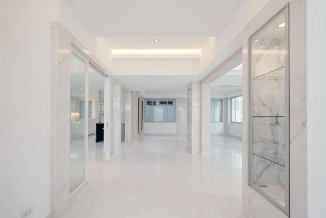 ขายทาวน์โฮม 3 ชั้น ซอยสุขุมวิท 15 ทำเลดี ใกล้โรงเรียนนานาชาติ NIST