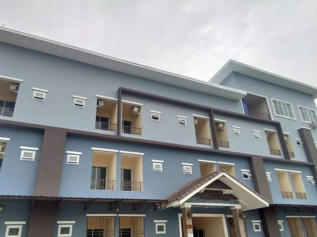 หอพัก 3 ชั้น ใกล้บิ๊กซีแม่เหียะ เดินทางสะดวก          