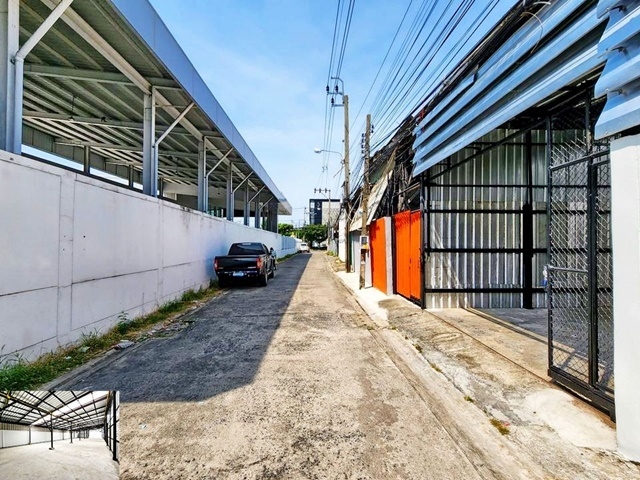 นวมินทร์ ตลาดปัฐวิกรณ์ ให้เช่าโกดัง-ออฟฟิศ 87ตรว. 344ตรม. ไฟฟ้า 3 เฟส 1ออฟฟิศ 2น้ำ จอดรถได้กลายคัน  เข้าซอย 100 เมตร