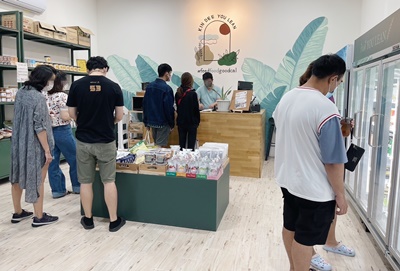 เซ้งร้าน อาหารเพื่อสุขภาพ พุทธมลฑลสายสี่ โครงการเดอะโฟร์ค มีฟิตเนตชื่อดัง