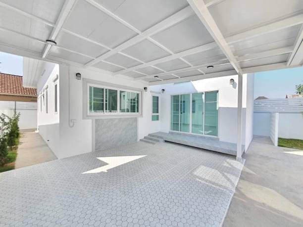 ขายบ้านสร้างใหม่ 2.14 ล้าน เนื้อที่ 46-48 ตรว. โซนหางดง แบบบ้านทรงกล่อง มีเพียง 2 หลังเท่านั้น บ้านสวย ดูสบายตา