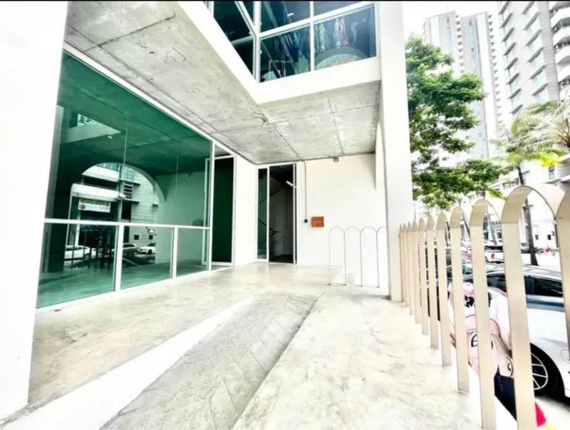 ให้เช่าอาคารพาณิชย์ชั้น1 137 ตร.ม.ย่านปากเกร็ดนนทบุรีเมืองทองธานีเหมาะทำออฟฟิสโชว์รูมร้านอาหารคาเฟ่