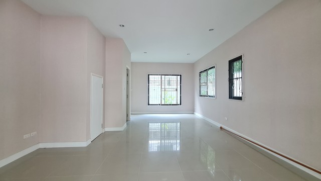 ขายทาวน์เฮ้าส์โครงการ สตอรี่ อ่อนนุช-วงแหวน ประเวศ กรุงเทพมหานคร D043