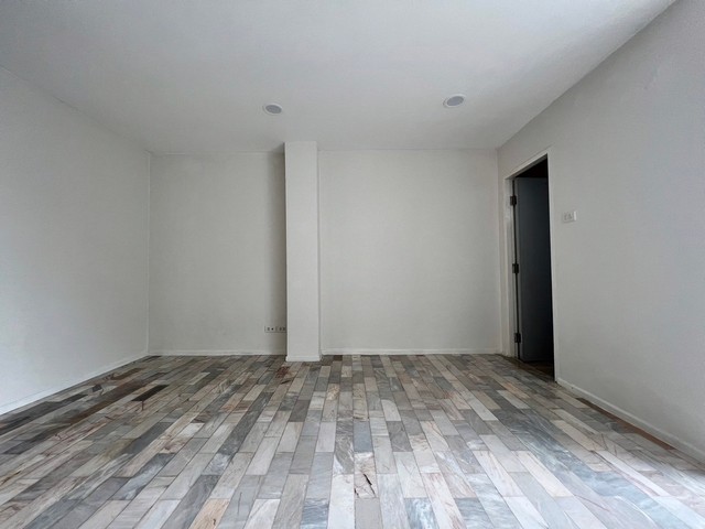 ขายคอนโดโครงการ 77 แมนชั่น ประเวศ กรุงเทพมหานคร AI 0549