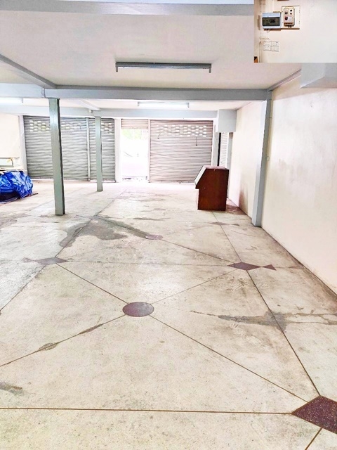 เก็บคลังสินค้า 1โถง ติดเซ็นทรัล พระราม2 ให้เช่าอาคารพาณิชย์ 3.5 ชั้น 2 คูหา 40ตรว. 62ตรม.1น้ำ 4จอดรถ ทำเลดี ติดถนน