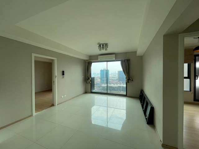 ขายคอนโดโครงการ ฟิวส์ โมเบียส สวนหลวง กรุงเทพมหานคร AK 0412