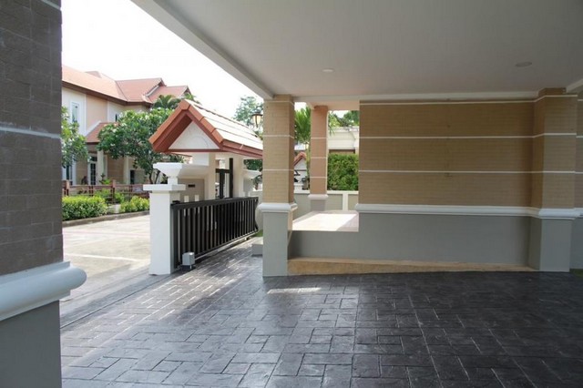 [B946]ให้เช่า 75k บ้านเดี่ยว พิมานดา สิรีน ในสนามกอล์ฟ ซัมมิทวินมิล กิ่งแก้ว ซ.11 หมู่บ้านสงบเป็นส่วนตัว อนุญาตเลี้ยงสัตว์