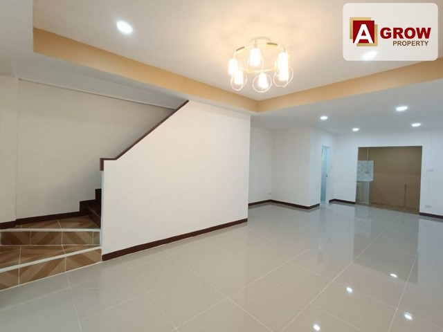 ม.บัวทอง4   บ้านรีโนเวทใหม่พร้อมเข้าอยู่