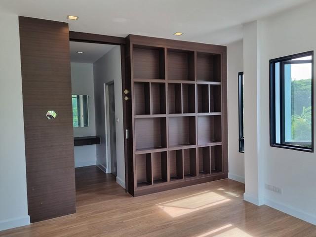 EPL-HS1113 ขายบ้านเดี่ยว 2 ชั้นหลังมุม  รามอินทรา 65 โครงการ ไลฟ์ บางกอก บูเลอวาร์ด เนื้อที่ 52.5 ตรว. พื้นที่ใช้สอย 191 ตรม. 4 ห้องนอน