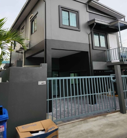 ให้เช่าบ้านเดี่ยว 2 ชั้น ซอยด่านสำโรง 14 สุขุมวิท 113 ใกล้ MRTศรีด่าน BTSสำโรง มี 4 นอน 2 น้ำ เพิ่งสร้างใหม่ 