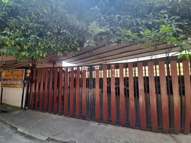 ขายทาวน์เฮ้าส์  โครงการบ้านรุ่งทวี แพรกษา สมุทรปราการ (PAP-ZE_068)