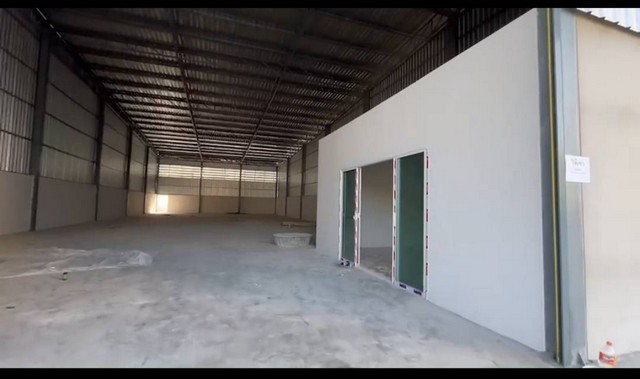 โกดังให้เช่า500 ตารางเมตร ซอยศรีด่าน 1  สำโรงเหนือ อำเภอเมือง สมุทรปราการ