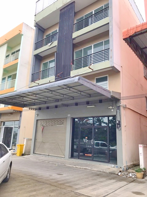 ให้เช่า อาคารพาณิชย์ COmmunity บางน้ำจืด โพธิ์แจ้ 2 คูหา 482 ตรม. 3.5 ชั้น 23ตรว.เอกชัย บางบอน 5 สารสาสน์วิเทศน์เอกชัย 