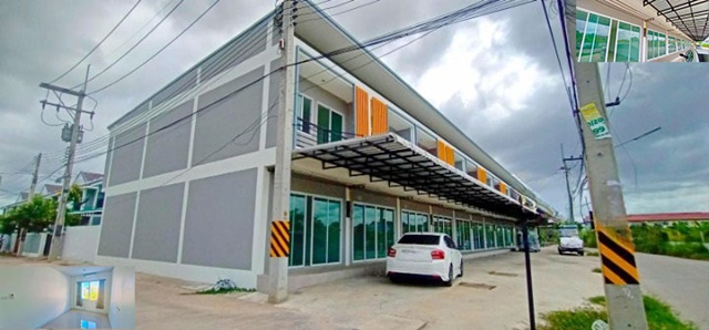 ตลาดศุภฤกษ์ ขาย-เช่าพาณิชย์ 2 ชั้น ใหม่มาก เครือสหพัฒน์ 20ตรว.100ตรม. พักอาศัย ค้าขาย 2นอน 2น้ำ 2จอดรถ 3แอร์ วิลล่า มาร์เก็ต ศรีราชา