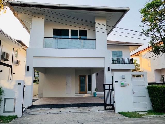 ให้เช่าบ้านเดี่ยว ใกล้BTSวุฒากาศ โครงการเนอวานา สาทร  ถนนกัลปพฤกษ์ ถนนสาทรตัดใหม่