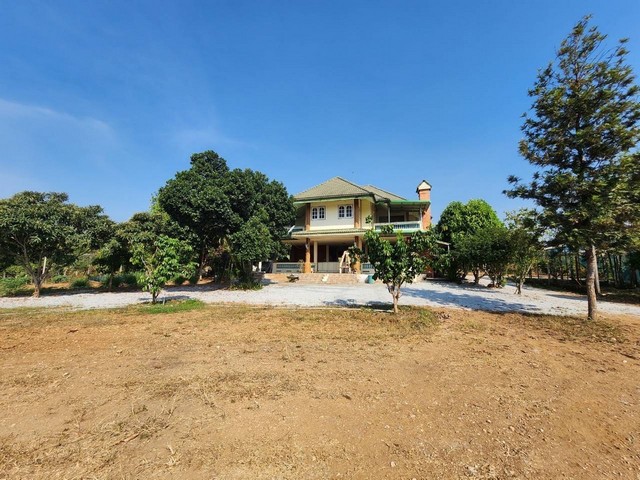 ขายที่ดิน พร้อมสิ่งปลูกสร้าง เนื้อที่ 19-3-74 ไร่ ไร่บ้านสวนทิพย์พญา นิคมกระเสียว ด่านช้าง จสุพรรณบุรี