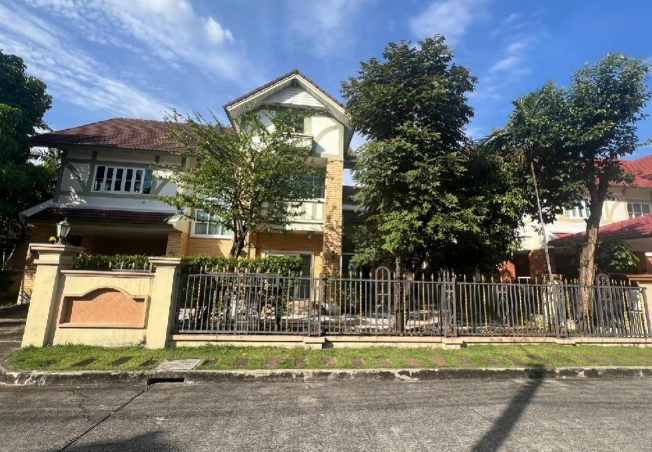 ให้เช่าและขายบ้านเดี่ยว ลัดดารมย์ Elegance เกษตร-นวมินทร์  ถนนมัยลาภ