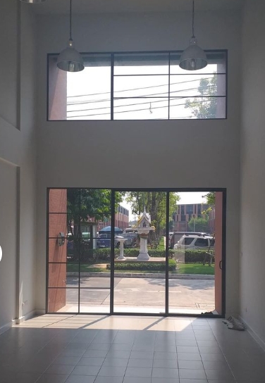 ให้เช่าอาคาร3.5 ชั้น เพชรเกษม 81 บางแค สิริ อเวนิว  เหมาะทำธุรกิจ หน้าร้าน สำนักงาน