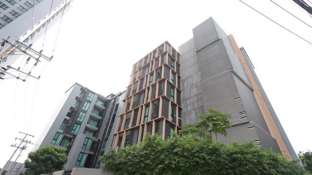 ขายคอนโดโครงการ เดอะทีค พัฒนาการ-ทองหล่อ สวนหลวง กรุงเทพมหานคร AT 1787