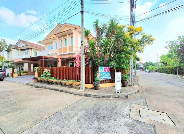 ขายบ้านเดี่ยว สวยๆ หลังมุม ต้นโครงการ หมู่บ้านมัณฑนา บางนา กม 13 ใกล้เมกาแค่ 3 กิโลเนื้อที่ 73.4 ตรว.รับไปเลย 8 ล้านบาท