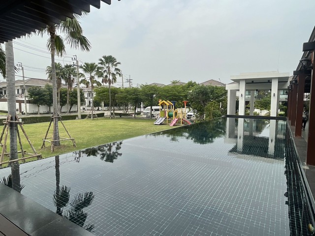 ขายบ้านแฝด 2 ชั้น บ้านสวยหลังมุม หมู่บ้านเปี่ยมสุข-ติวานนท์56 ปากเกร็ด นนทบุรี