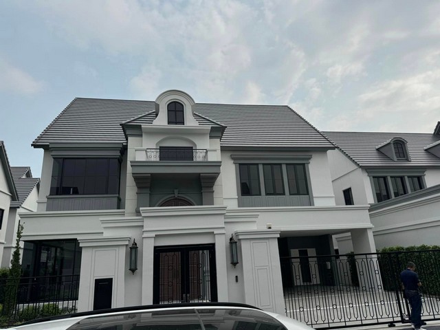 ให้เช่าบ้านเดี่ยว  ถ. เทพรักษ์ บางเขน โครงการนาราสิริ พหล-วัชรพล เนื้อที่ 121.5 ตรว พื้นที่ใช้สอย 412 ตรม 4 ห้องนอน 5 ห้องน้ำ