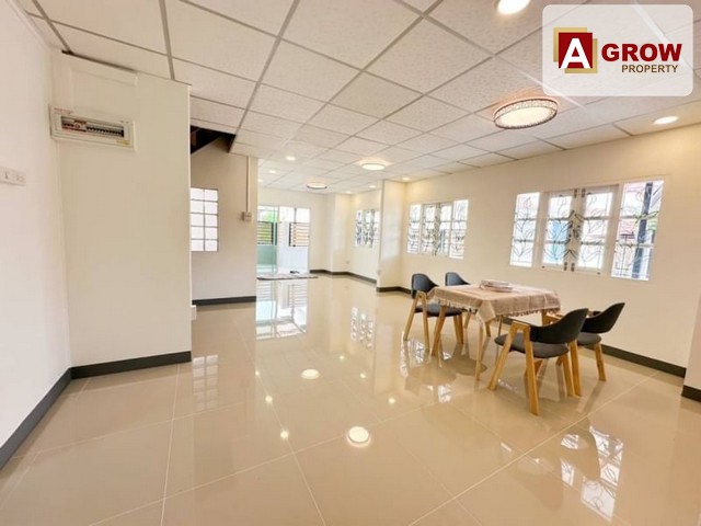 ม.บัวทอง4 หลังมุม   บ้านรีโนเวทใหม่พร้อมเข้าอยู่