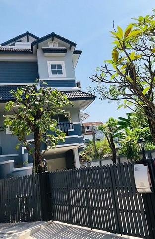 ให้เช่าทาวน์โฮม 3 ชั้น 4 ห้องนอน หมู่บ้านเน็พปาร์ควิลล่า ถนนประเสริฐมนูกิจ 29 ใกล้เดอะวอร์คเกษตรนวมินทร์