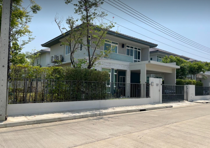  ขายบ้านเดี่ยว มัณฑณา เพชรเกษมสาย4 หลังมุม สวนใหญ่ เนื้อที่ 73 ตรว มี 4 นอน 4 น้ำ