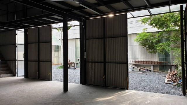 ให้เช่าโกดัง ซอยลาดพร้าว 35 ย่านลาดพร้าว พื้นที่ 100 ตรม กว้าง 6 เมตร ลึก 12 เมตร มีชั้นลอย 1 ห้องน้ำ  มีที่จอดรถด้านข้าง